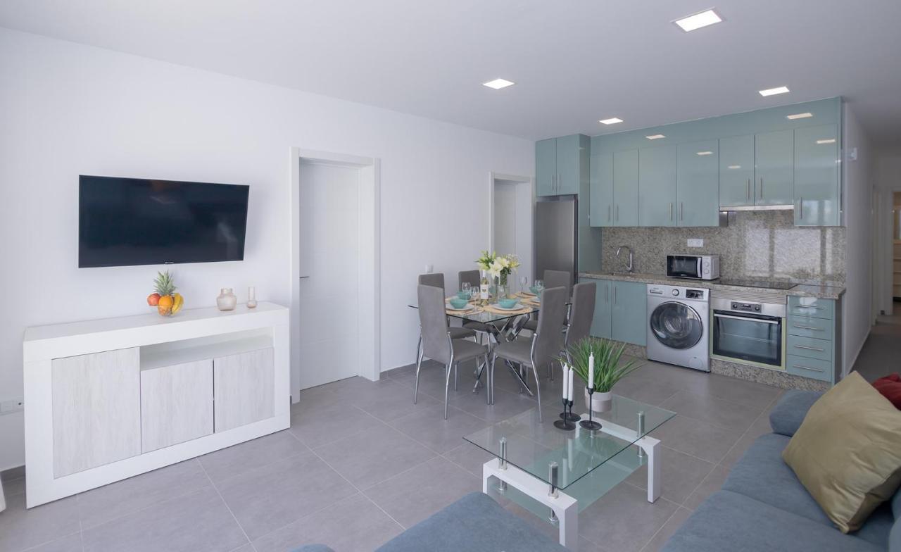 Apartment Family 1 Beachfront Corralejo By Holidays Home Extérieur photo